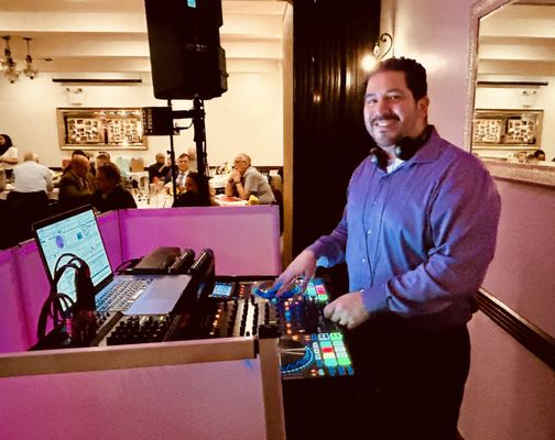 THE DJ / MC / Event Specialist - Carlos