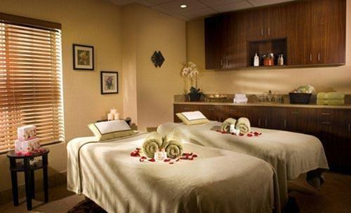 Back In Balance invites you and your significant other to come in and unwind with a relaxing couples massage this summer.