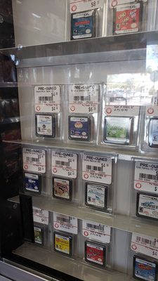 Throwback to the 90's when they would have used Gameboy, Gameboy Color, and Gameboy Advanced (later on) games behind the glass.