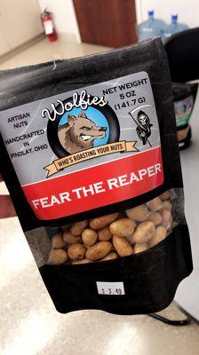 Wolfies Roasted Nuts & Deli