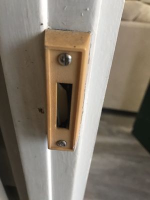 Broken doorbell on move in