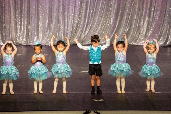 2 year olds performing at the annual recital