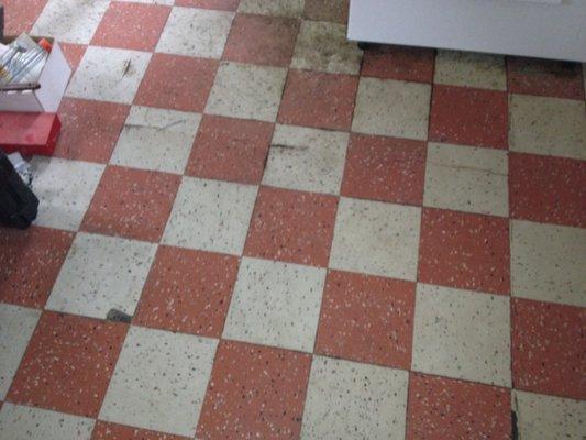 Asbestos 9"x9" Floor Tiles