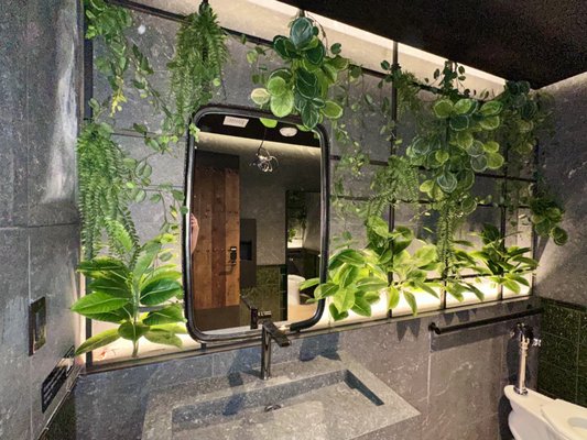 Custom Botanical Installations for restaurants