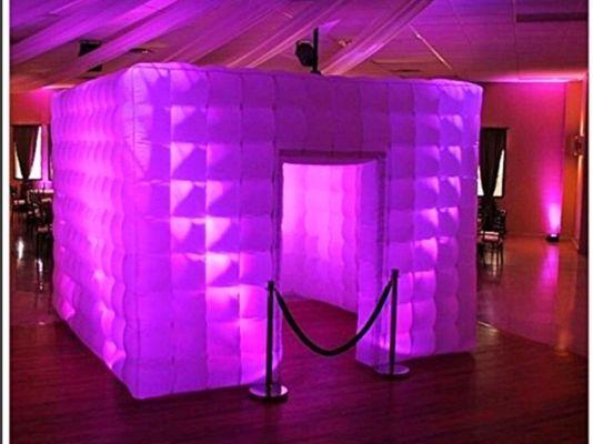 AV Photobooths & DJ