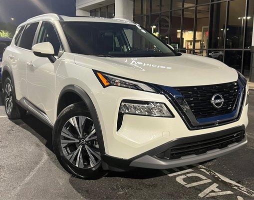 2022 Nissan Rogue.