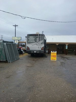 They got a new RV! This is at the Denton D&L on a rainy Saturday.