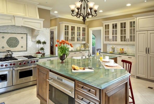 Modern Kitchen Design featuring flower accents