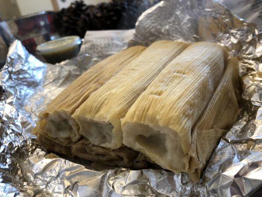 3 Chicken Tamales and 3 Pork Tamales