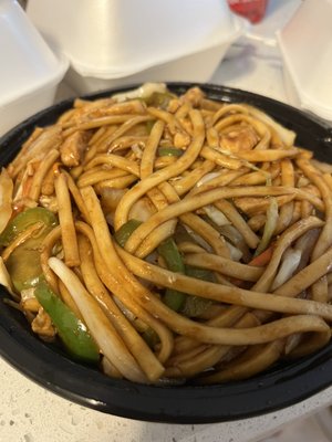 Chicken lo mein