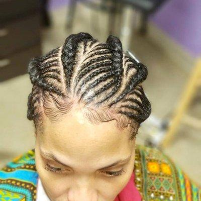 Diarra African Hair braiding is located in  1544 South Byrne Rd Tolelo Ohio 43614