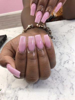 Acrylic nails