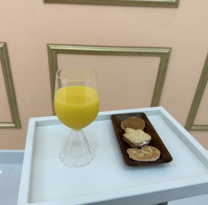 Complimentary orange juice and cookies