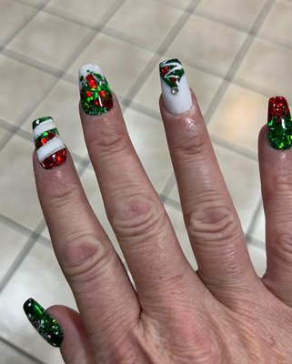 Christmas 2022 nails