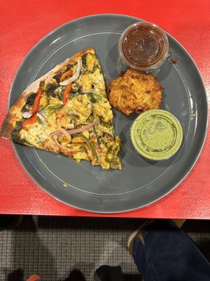 Onion Bhaji and Chicken Saag pizza