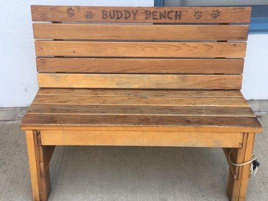 LOVE the Buddy Bench!