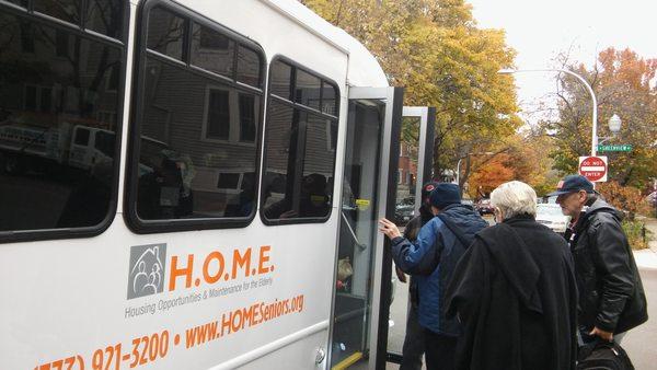 H.O.M.E.'s wheelchair-accessible shopping bus serves older adults living in senior buildings throughout Chicago.