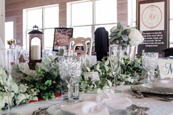 Double R Wedding Vows & Events can help you with your table set up.