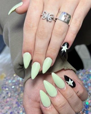 Stars nails art