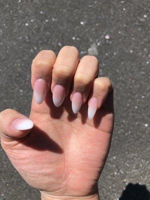 Ombré French nail