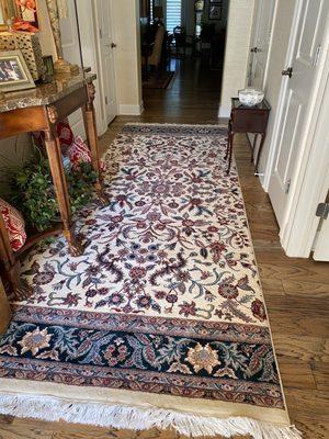 Kaskas expertly resized a 9x12' rug to this beautiful 5x12' runner.