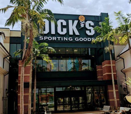 DICK'S Sporting Goods