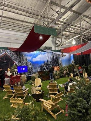 Super festive! Children's play area and a bar to purchase some brews while you tree shop