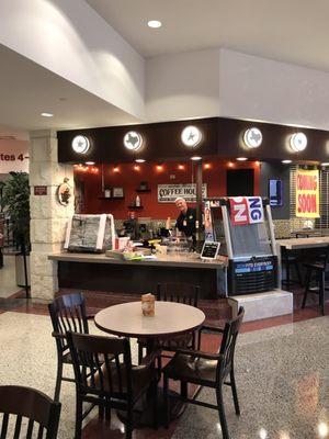 Killeen Regional Airport pre-TSA. Espresso drinks, hot breakfast sandwiches and wraps, pastries.