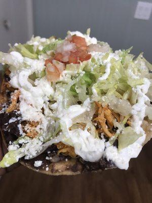 Tostadas de Tinga de Pollo