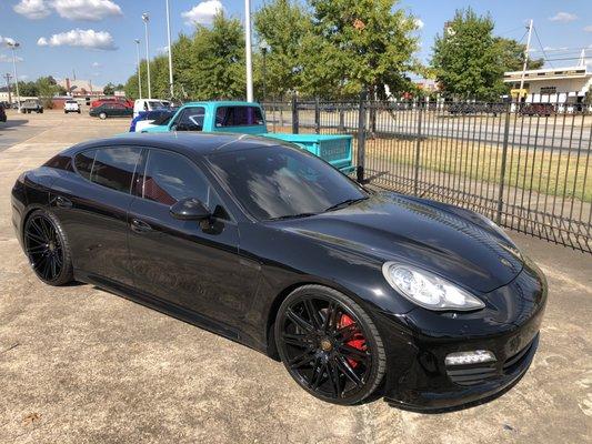 2012 Porsche Panamera  repaired and re painted all the wheels gloss black !