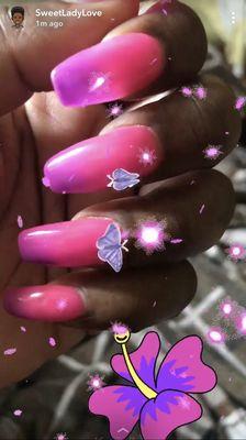 Color changing nails