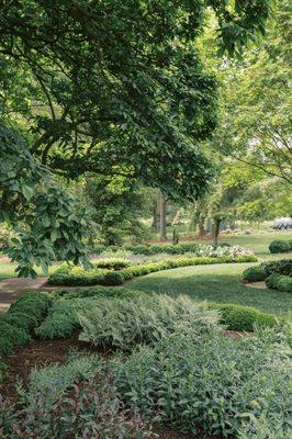 Magnolia Grove garden. Thank you to Megan Harris Photography for providing this photo.