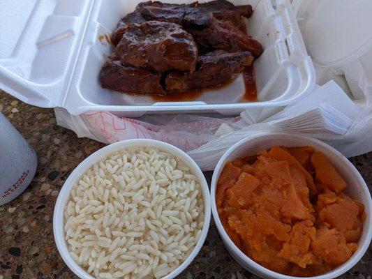 Ribs, rice and yams