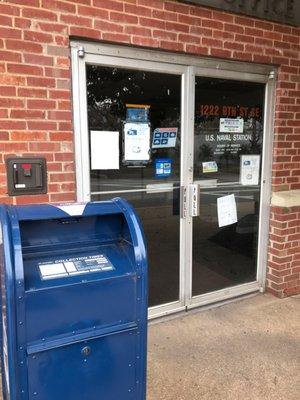 Post Office - Navy Yard