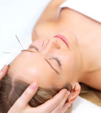 Holistic Acupuncture Therapy with Ragani