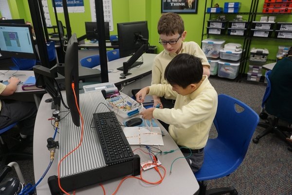 Hands on, minds on learning in St. Mark Catholic School's  SmartLab