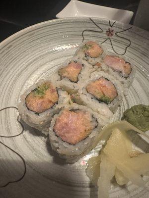 Spicy Yellowtail Roll