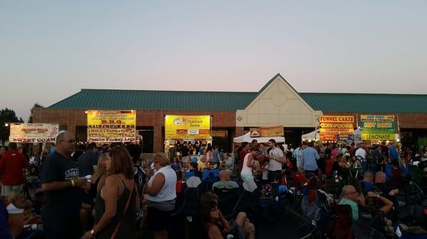 Five of the 6 food vendors.