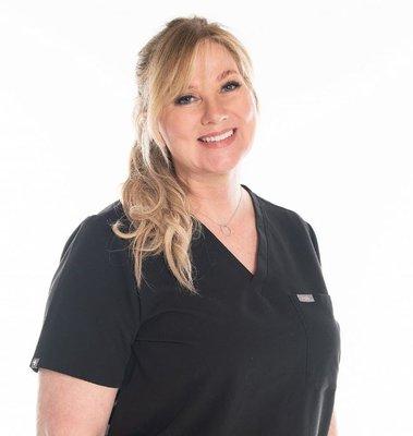 Dr. Skigen specializes in general dentistry. She is exceptional at easing dental anxiety.