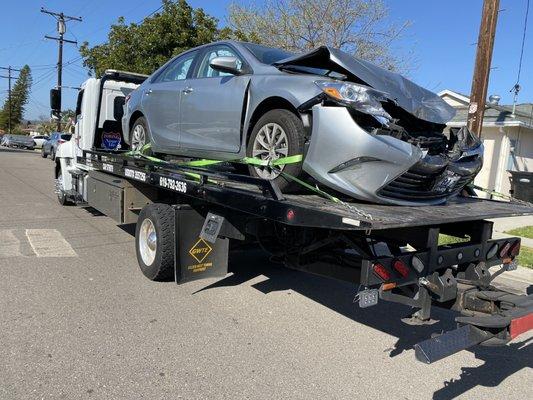 Towing near me always help customer with accident and offer immediately help for his vehicle.