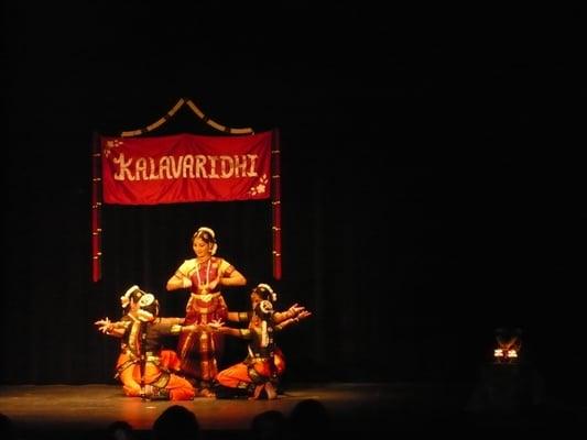 Bharathanatyam dance