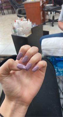 nails