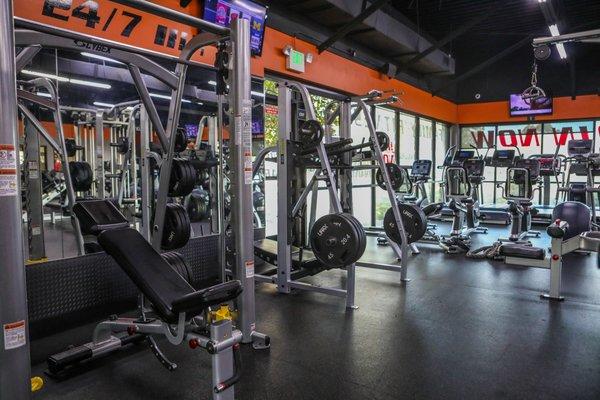 Powerhouse Gym - Aurora