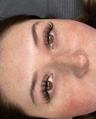 Lash Extensions client