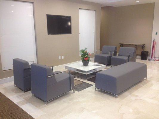 Suite 1700 Lobby