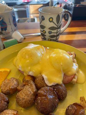 Eggs benny