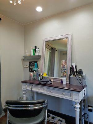 Salon workstation