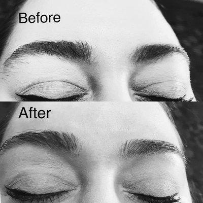 Perfect natural looking eyebrows. #threading