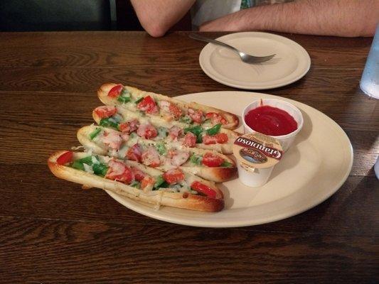 Veggie Breadstix with marinara and garlic sauce. Very good.