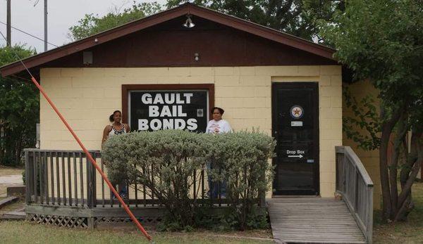 M.R. Gault Bail Bonds